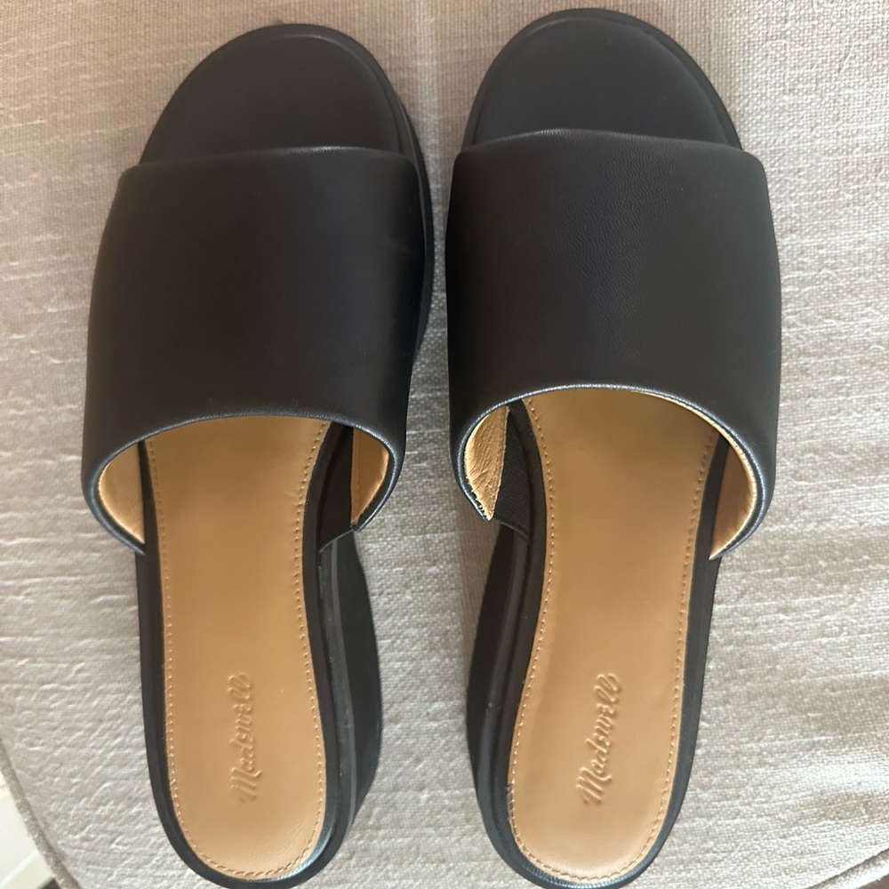 Madewell Black Sandals Minimalist Slip-On Design